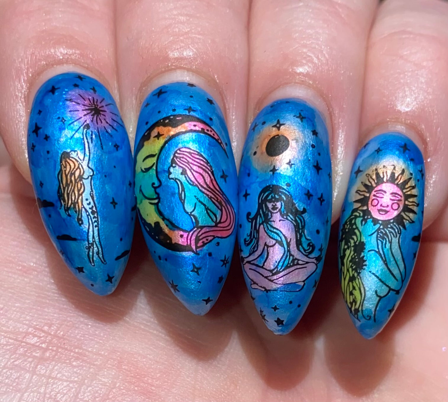 70 - Space Ladies