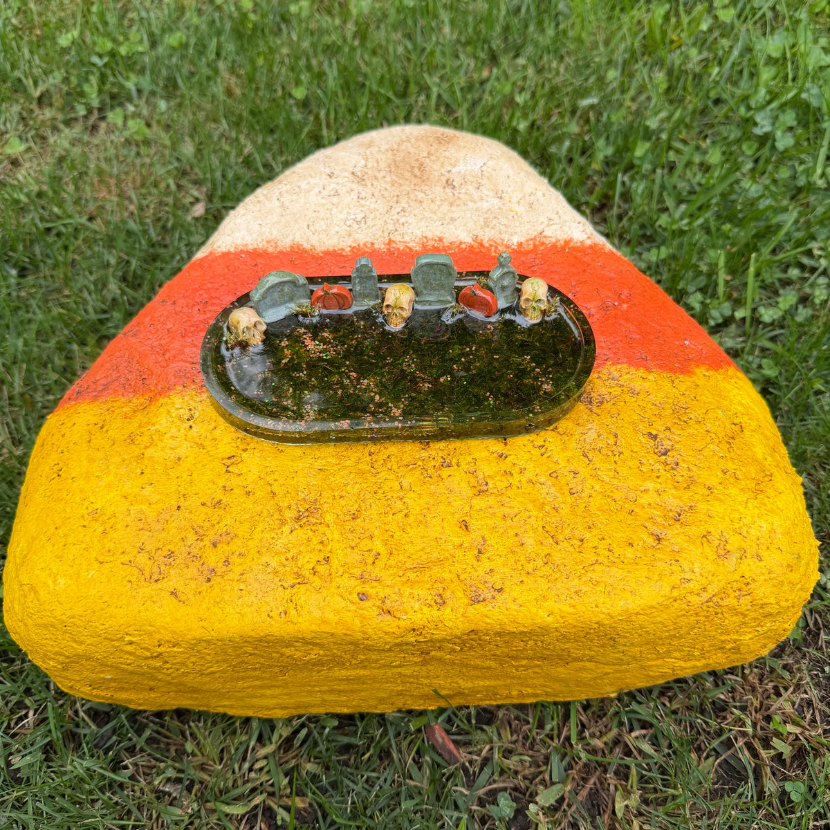 Graveyard Oval Tray
