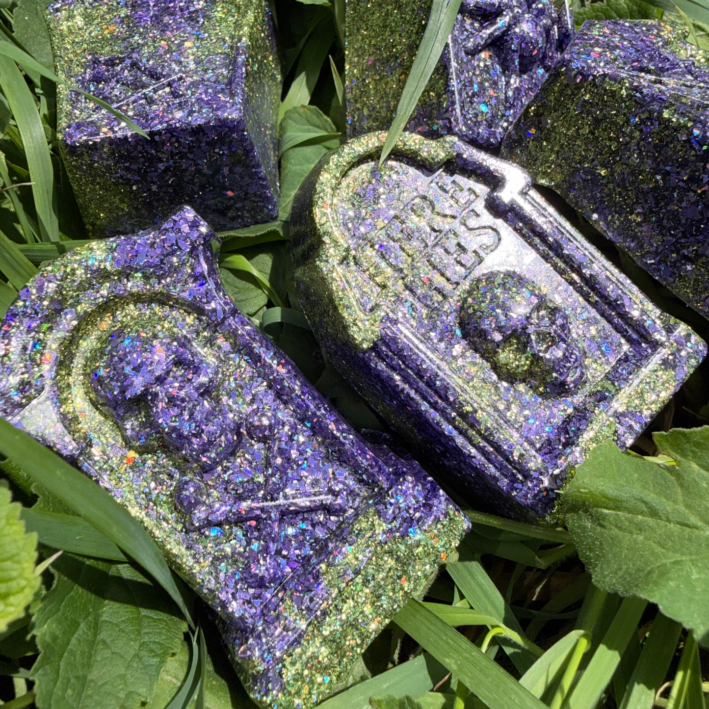 RANDOM Tombstone